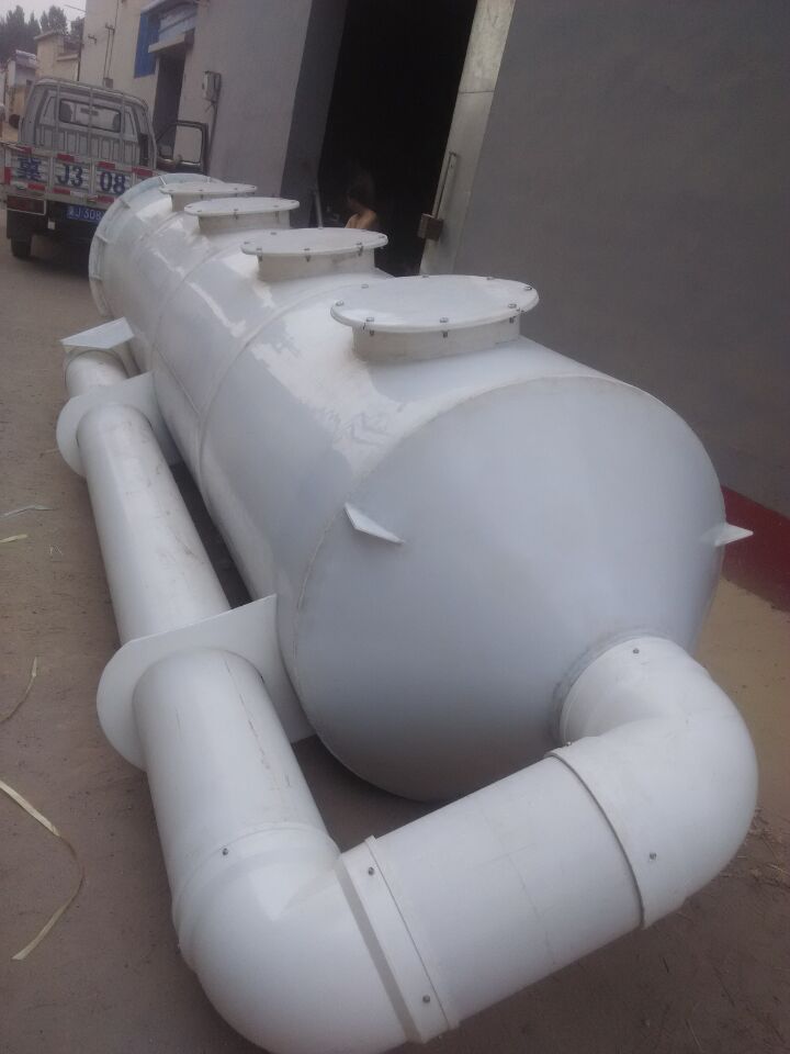 造紙廠廢氣惡臭處理采用什么方案，噴淋塔+UV光解氧化設(shè)備配套處理的一套方案。
