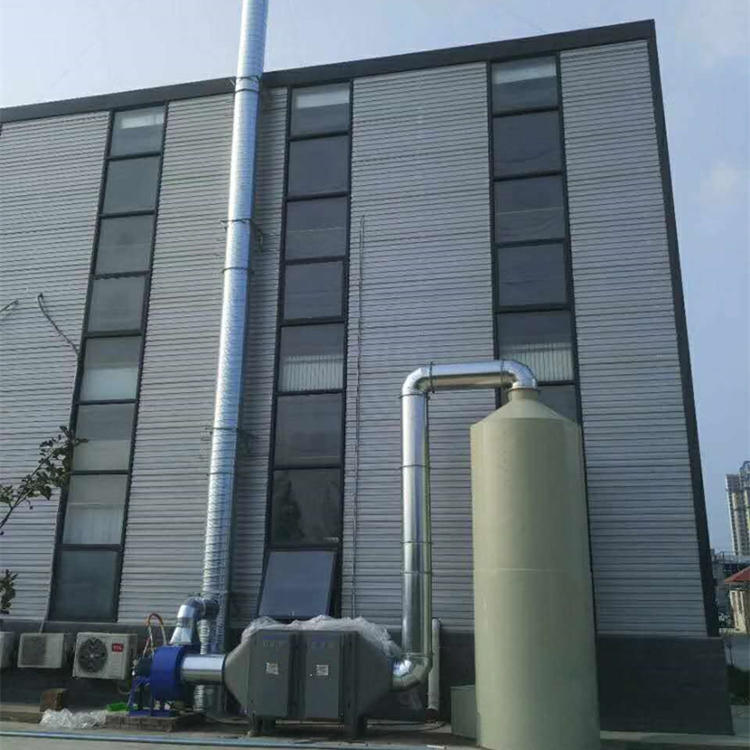    酸氣廢氣處理采用水噴淋塔+UV光解廢氣凈化組合來(lái)對(duì)廢氣進(jìn)行凈化，適合于連續(xù)和間歇排放廢氣的治理；