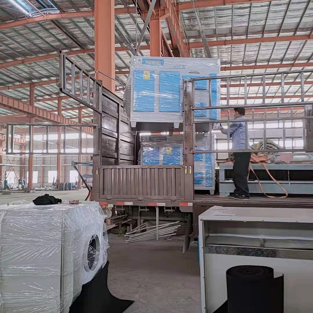 如何選擇適合鋁型材車間的除塵器？工業(yè)除塵設(shè)備廠家 